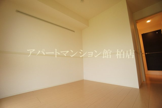 プラシデス　Ａ棟の洋室