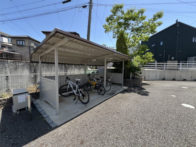 ラ・ポルトAのその他共用部分|自転車置場