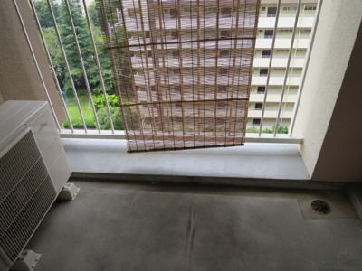 【バルコニー】 | 烏山南住宅1号棟 | 広々としたバルコニーです