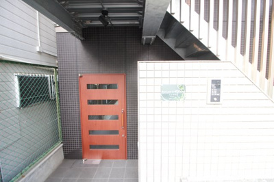 【エントランス】 | セラ帝塚山 | 落ち着いたエントランスです