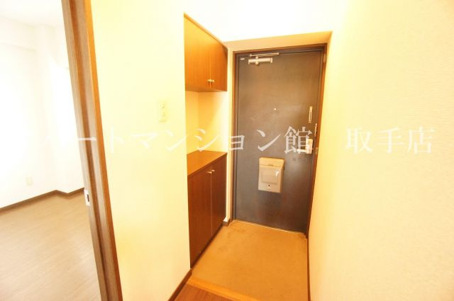 リバティＫ１の玄関