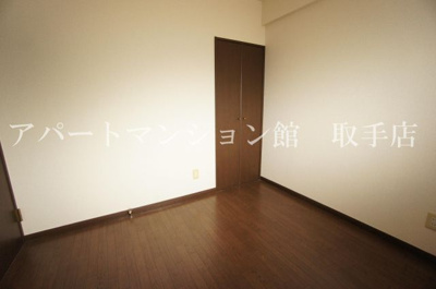 【寝室】 | リバティＫ１