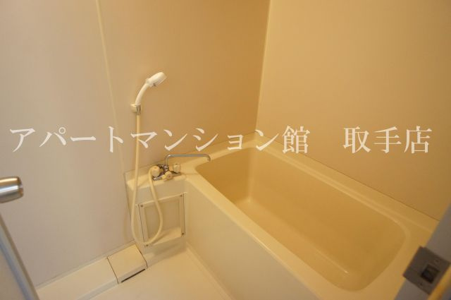 リバティＫ１の浴室