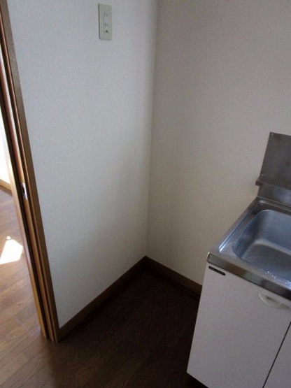 【設備】 | サンプリティー | 冷蔵庫置場