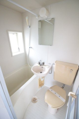 【浴室】 | グリーンハウス上鶴間 | 浴室・トイレです☆