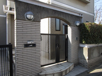 【エントランス】