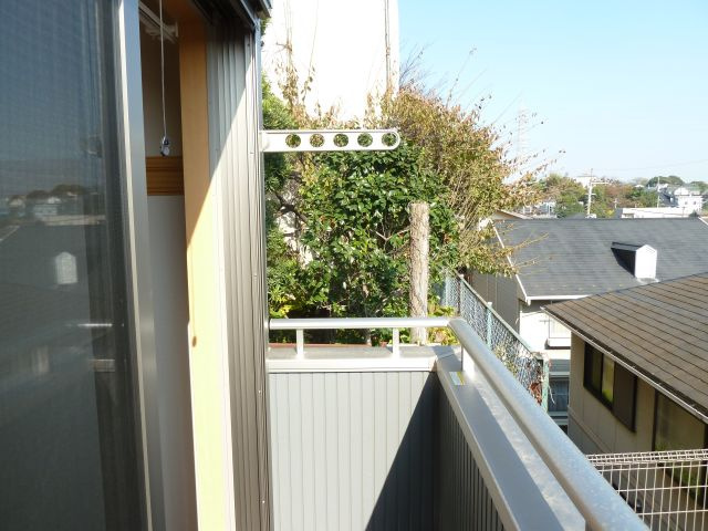アイジュ津田沼のバルコニー