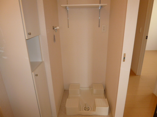 エピナールのその他|洗濯機置き場