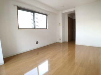 【洋室】 | Scene1