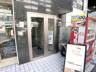 【エントランス】 | Scene1