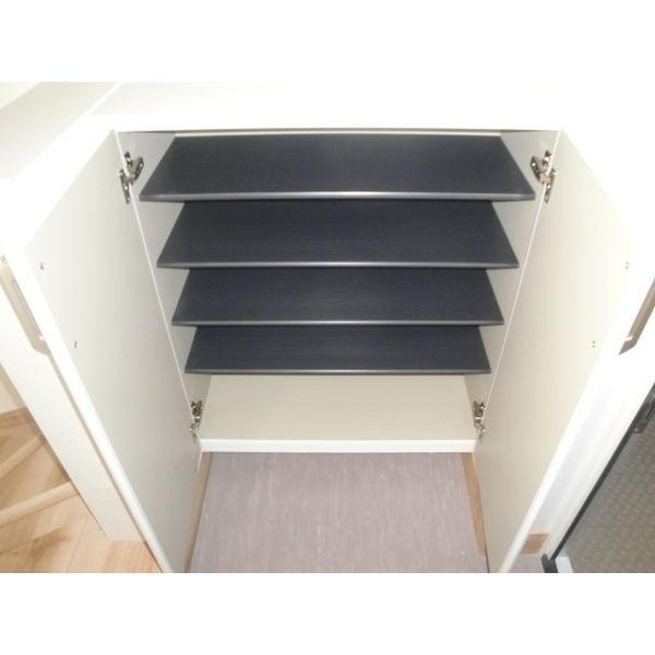 ヒューマンスクエア大館町の玄関