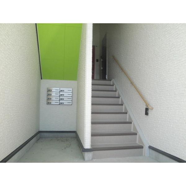 ヒューマンスクエア大館町のエントランス