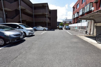 【駐車場】 | MODERNO