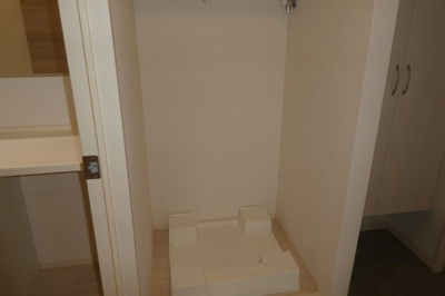 【その他】 | ベイブランシェ白楽町 | 洗濯機置き場