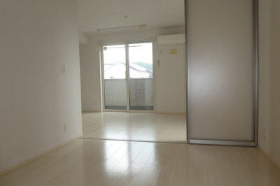 【寝室】 | ベイブランシェ白楽町 | 洋室