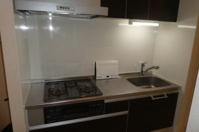 【キッチン】 | ベイブランシェ白楽町 | ３口ガスコンロ付システムキッチン