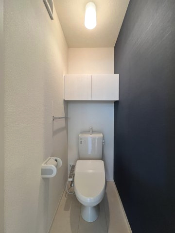 ラ・ルーチェ坂口のトイレ|温水洗浄暖房便座付き