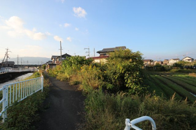 【外観】 | 高島市今津町南新保　売土地 | 南東方向から敷地外観