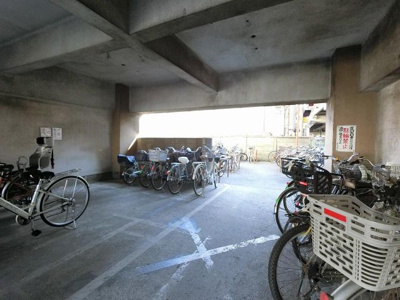 【その他共用部分】 | 三洋キャッスルハイツ | 自転車置き場