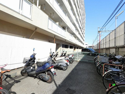 【その他共用部分】 | 三洋キャッスルハイツ | バイク置き場