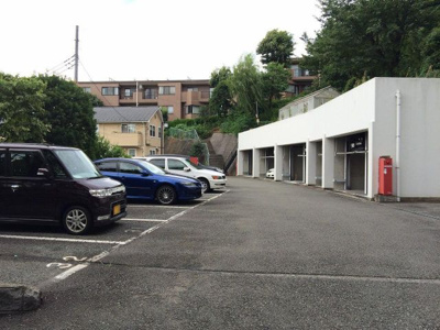 【駐車場】 | コンドミニアムヴェル大倉山