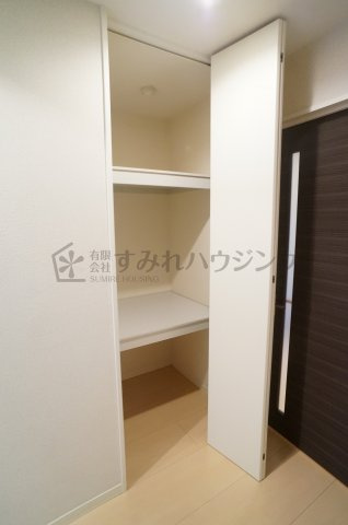 シャーメゾン中山寺Ⅱの収納