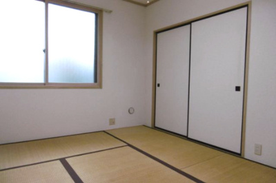 【和室】 | シティハイムレクリオ | 引き戸を開けると洋室とつながります。