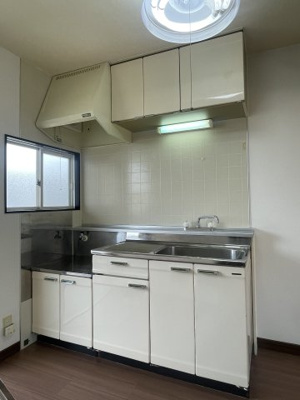 【キッチン】 | レーベンハウス | 自炊する方にも広めのキッチンで使いやすいです♪