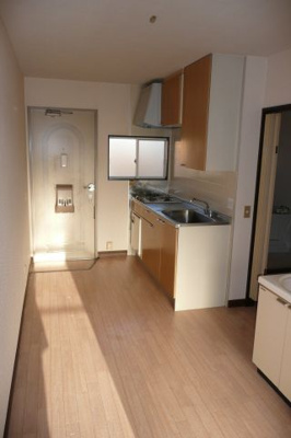 【内装】 | タウニィ２１ | リフォーム前