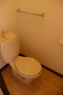 【トイレ】 | タウニィ２１ | コンパクトで使いやすいトイレです