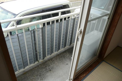 【バルコニー】 | ニューライフバレイ | 陽当たり良好なバルコニーです