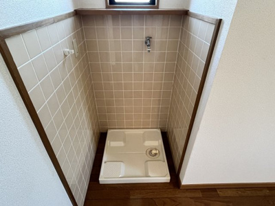 【その他】 | スリーゼ庄内Ⅱ | 洗濯機置き場