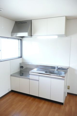 【キッチン】 | カーサ高山 | コンパクトなキッチンで掃除もラクラク
