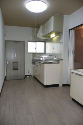 【内装】 | メゾンみつば | 使いやすいキッチンです