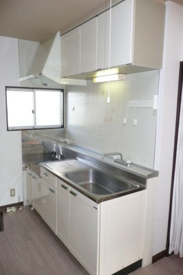 【キッチン】 | メゾンみつば | キッチンです