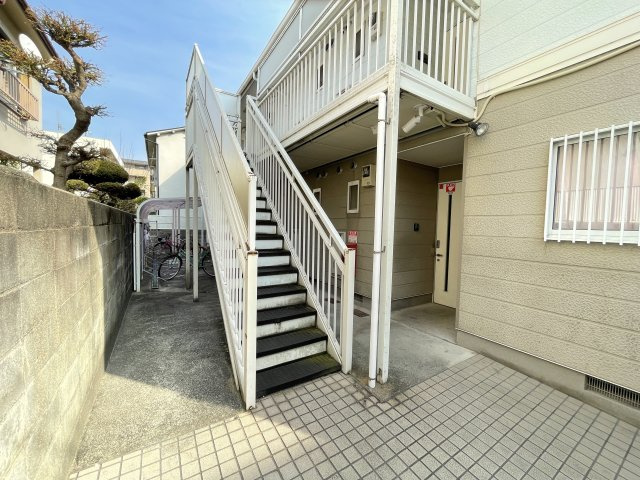 西宮市若草町２丁目のアパートのその他共用部分