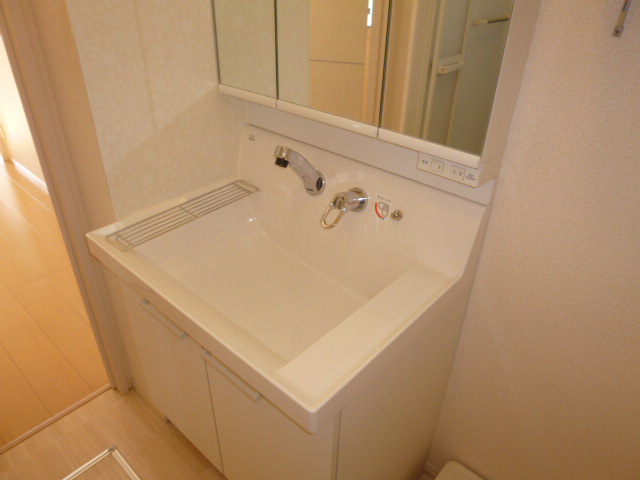 シャロームの独立洗面台|洗髪洗面化粧台