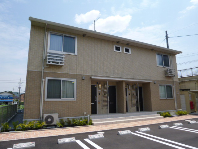 ファーシルＢの駐車場