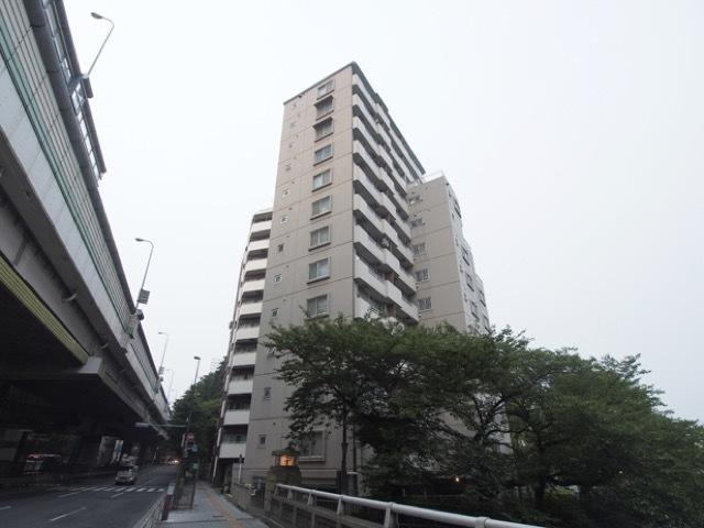 パラスト新板橋の外観