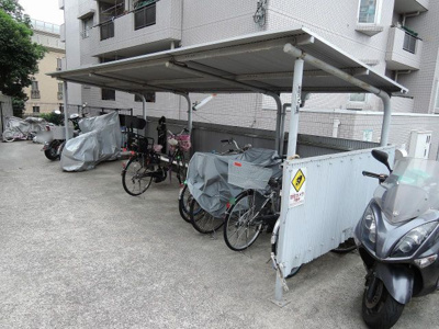 【その他共用部分】 | グラン・ドムール永田北 | 駐輪場・バイク置場