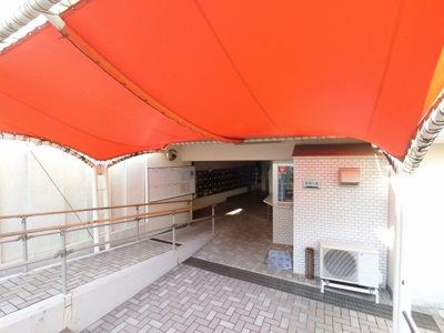 【エントランス】 | 横浜ハイタウン1号棟