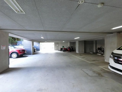 【駐車場】 | クオス川崎ＡＸＴＩＳ