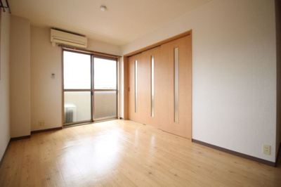 【洋室】 | フォブール西市