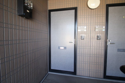 【エントランス】 | グレースタウンB棟