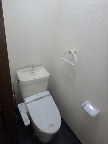 ネクストⅢのトイレ|岡山市北区平野　ネクストⅢ　1K　トイレ