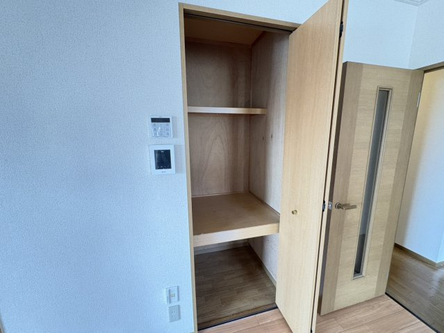 クリスタルパレスＡの収納