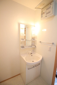 【独立洗面台】 | アヴァンサール　栄