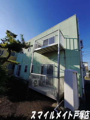 【外観】 | アストロパラッツォ | 閑静な住宅街に立地するデザイナーズアパート