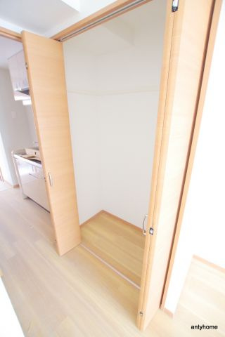 ES-Grande大阪同心　仲介手数料無料の収納