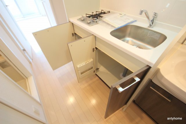 プレサンス天神橋ディオレ　仲介手数料無料のキッチン